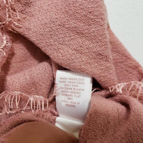 LC Lauren Conrad Blush Lace-Trim Scoop Neck Tee with Back Bow Size Small - Picture 8 of 11